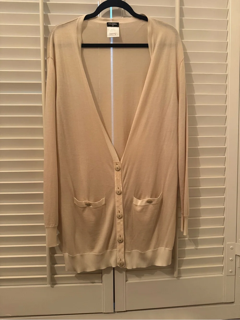 CHANEL Cream silk-blend Candy Button Cardigan